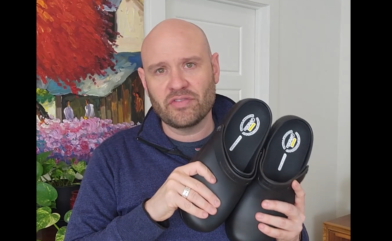 Amazon.com | FitVille Wide Chef Clogs for Men Slip Resistant